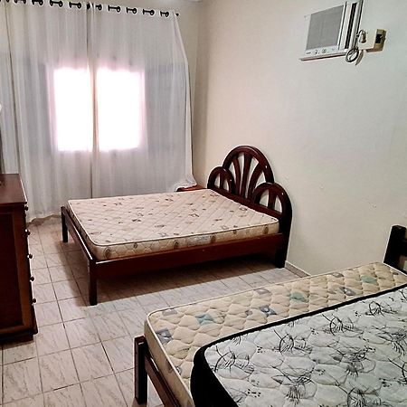 Casa Familiar Para Temporada Em Peruíbe Exterior foto